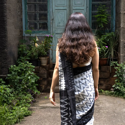 Combo of 2 Products: Brahmi Hair Oil + Neem & Palash Hair Spray